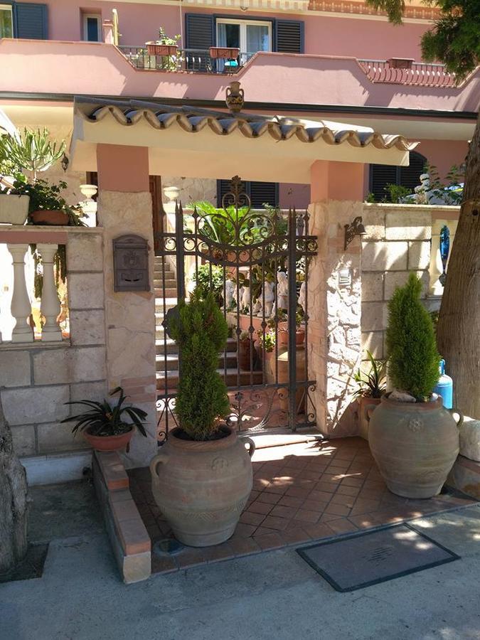 B&B Villa Regina Santa Domenica  Exterior photo